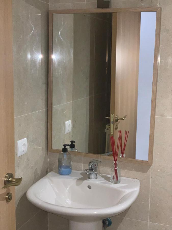 New, Cozy Apartment Plaza Del Pilar-Fuenclara 萨拉戈萨 外观 照片